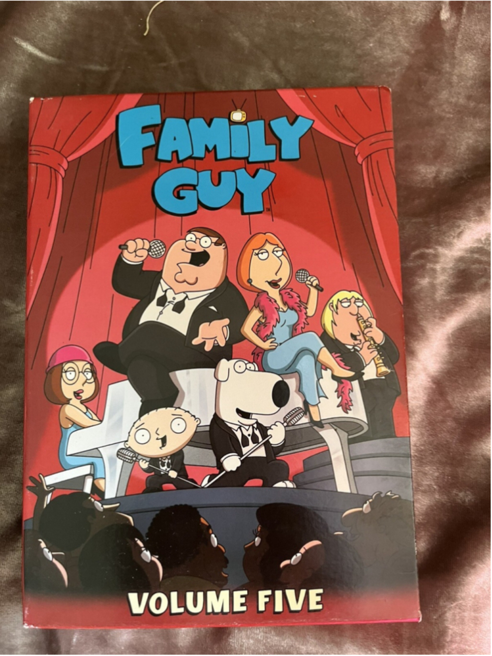Family Guy Volume 5 dvd SET , NICE CLEAN LIKE NEW , SEE PICS